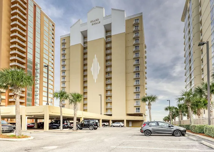 With Great Views Two Pools & Private Balcony - Near Attractions *
